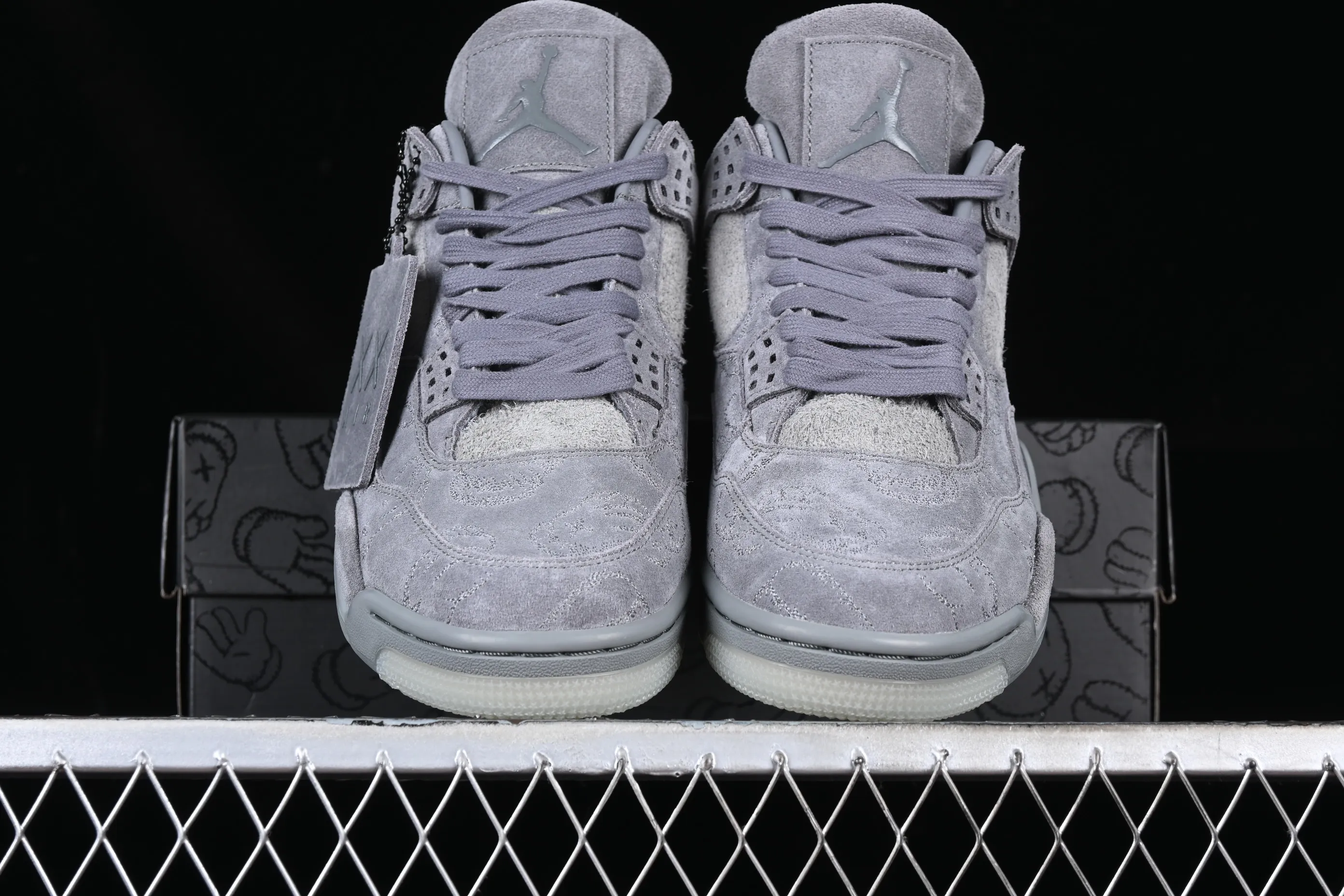 All categories Air Jordan Jordan series basketball shoes Air Jordan 4 OG version Air Jordan 4 Cool Gray AJ4 Joe 4 cool gray suede luminous bottom basketball shoes 930155-003